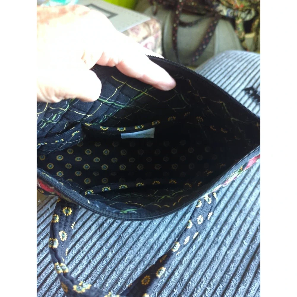 Vera Bradley Little Betsy Small Purse Vibrant Black Retired Pattern/Sunflowers
